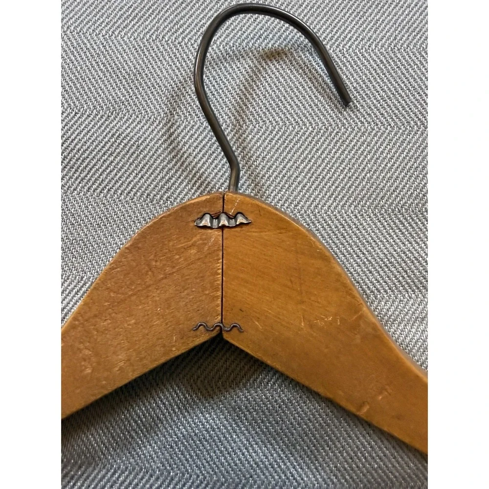 Mixed brand of 5 Wooden Hangers